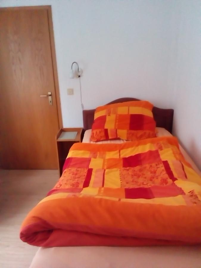 Monteurhotel Garni Alter Olper Hof Lindlar Exterior photo