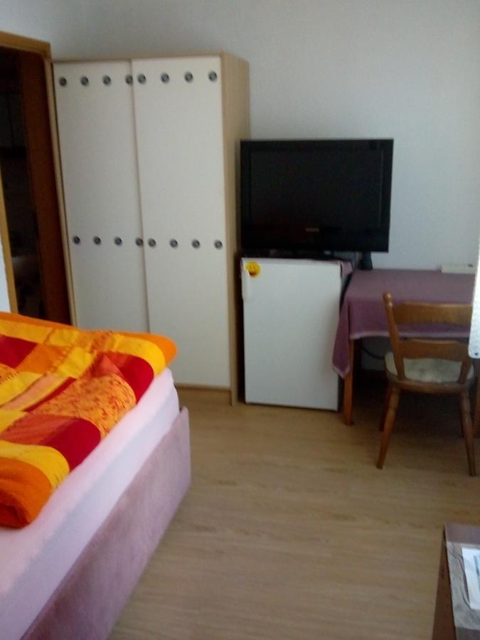 Monteurhotel Garni Alter Olper Hof Lindlar Exterior photo