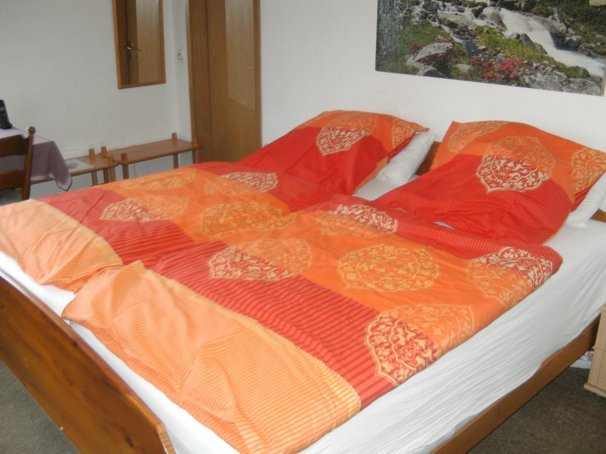 Monteurhotel Garni Alter Olper Hof Lindlar Exterior photo