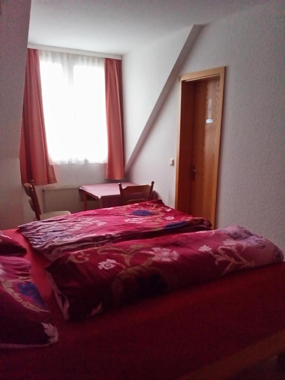 Monteurhotel Garni Alter Olper Hof Lindlar Exterior photo